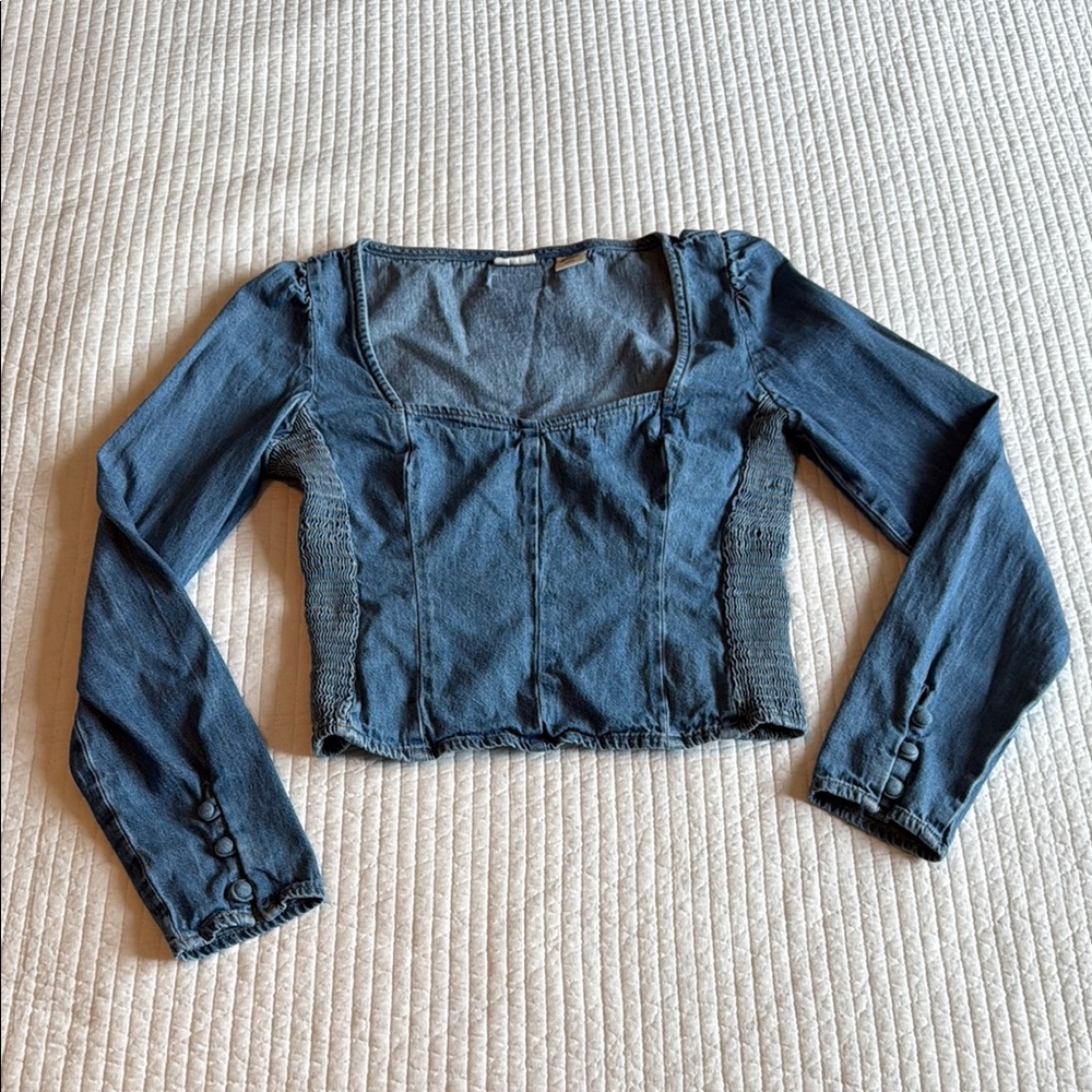 Levi’s Women's Denim Long Sleeve Top